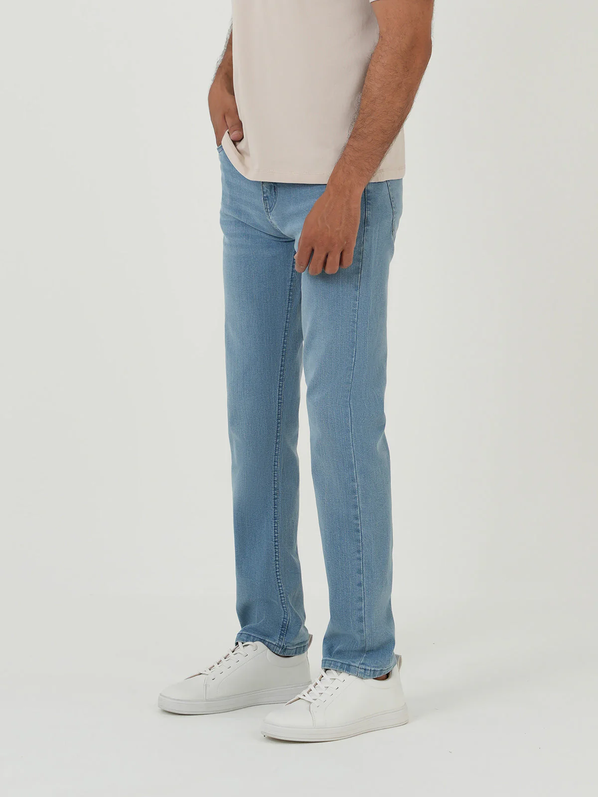 "AKIHIKO" Casual Straight-Fit Denim Jeans - Image 3