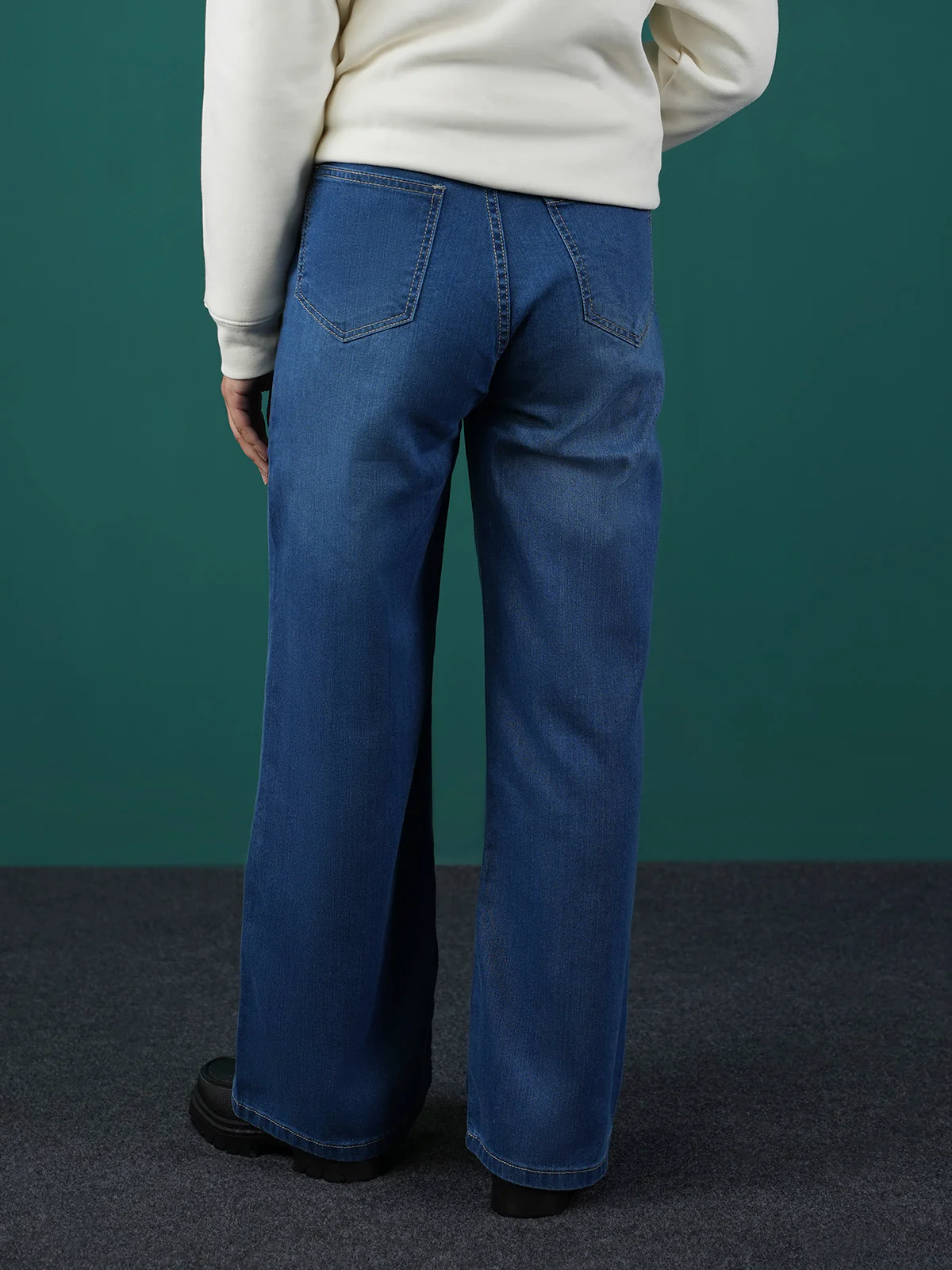 "ALEYDIS" Relaxed Plazo Fit Denim Pant - Image 4
