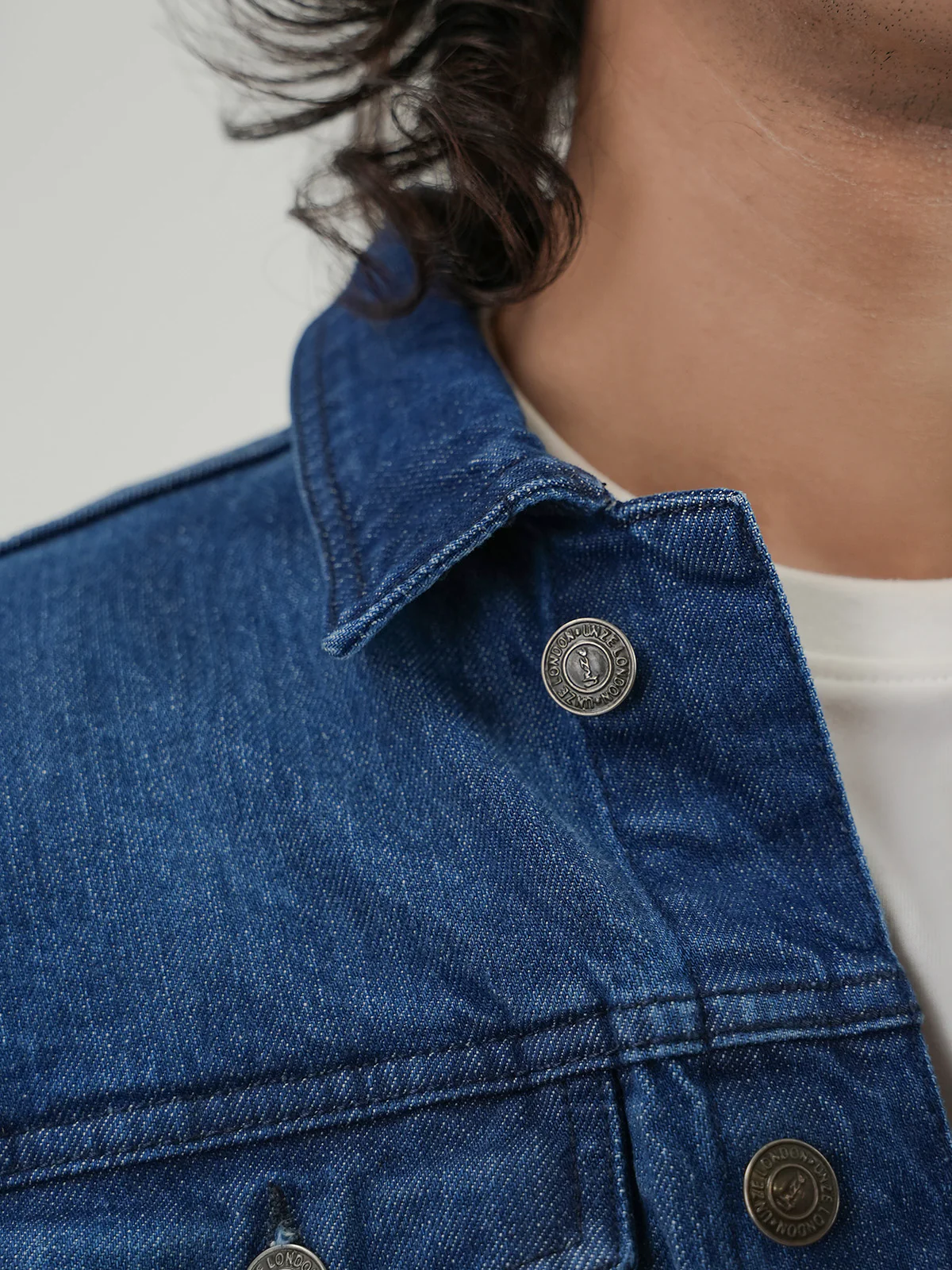 "BLOEM" Basic Regular Fit Denim Jacket - Image 6