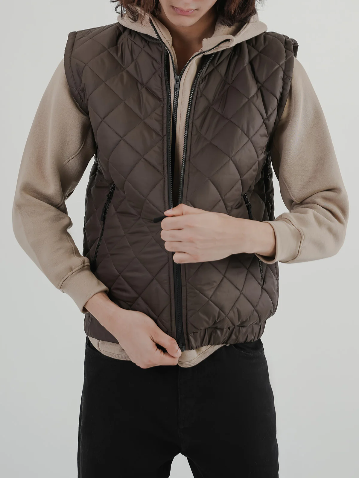 "BRENTA" Gilet Regular Fit Puffer Jacket - Image 4