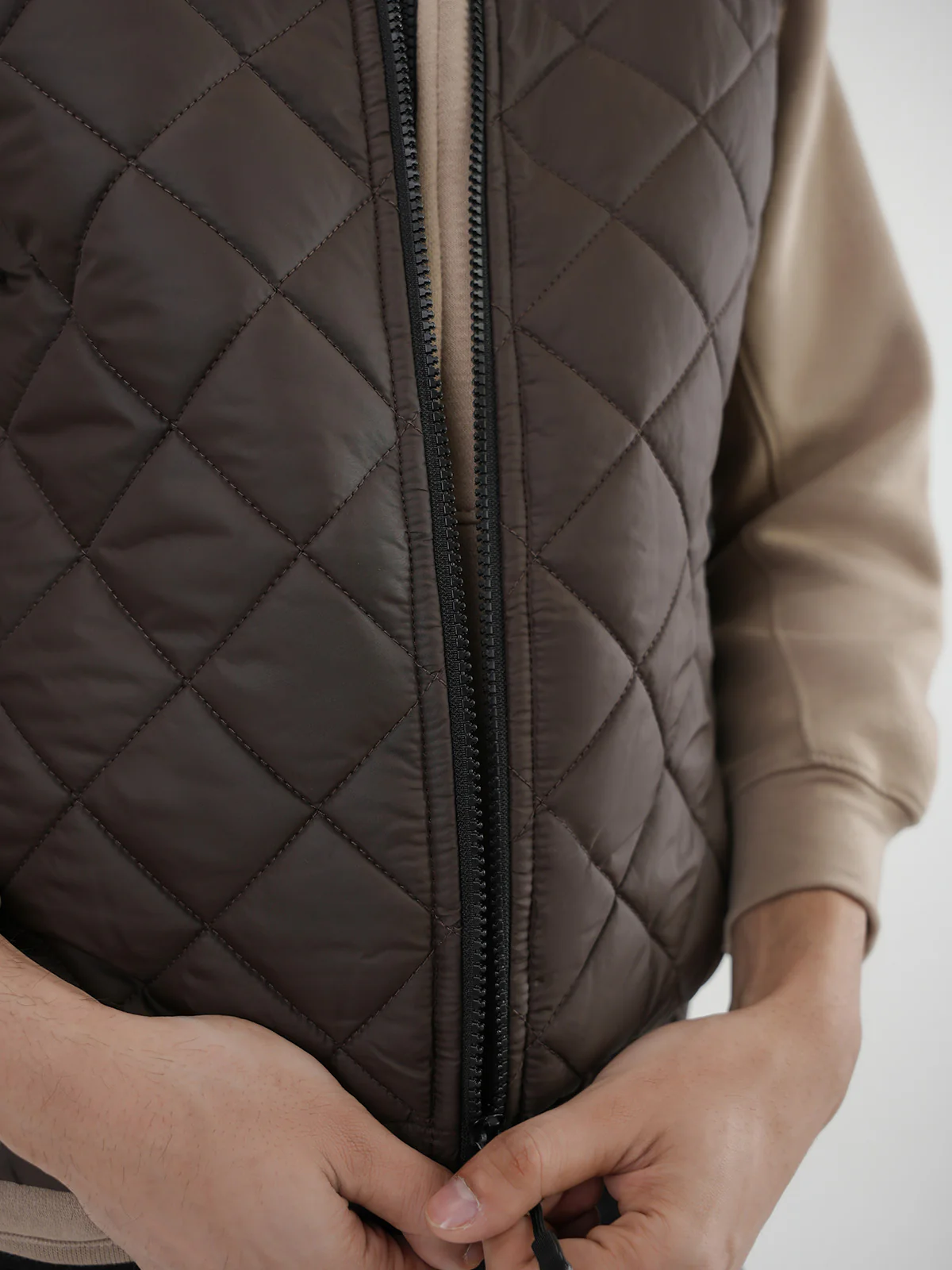 "BRENTA" Gilet Regular Fit Puffer Jacket - Image 5