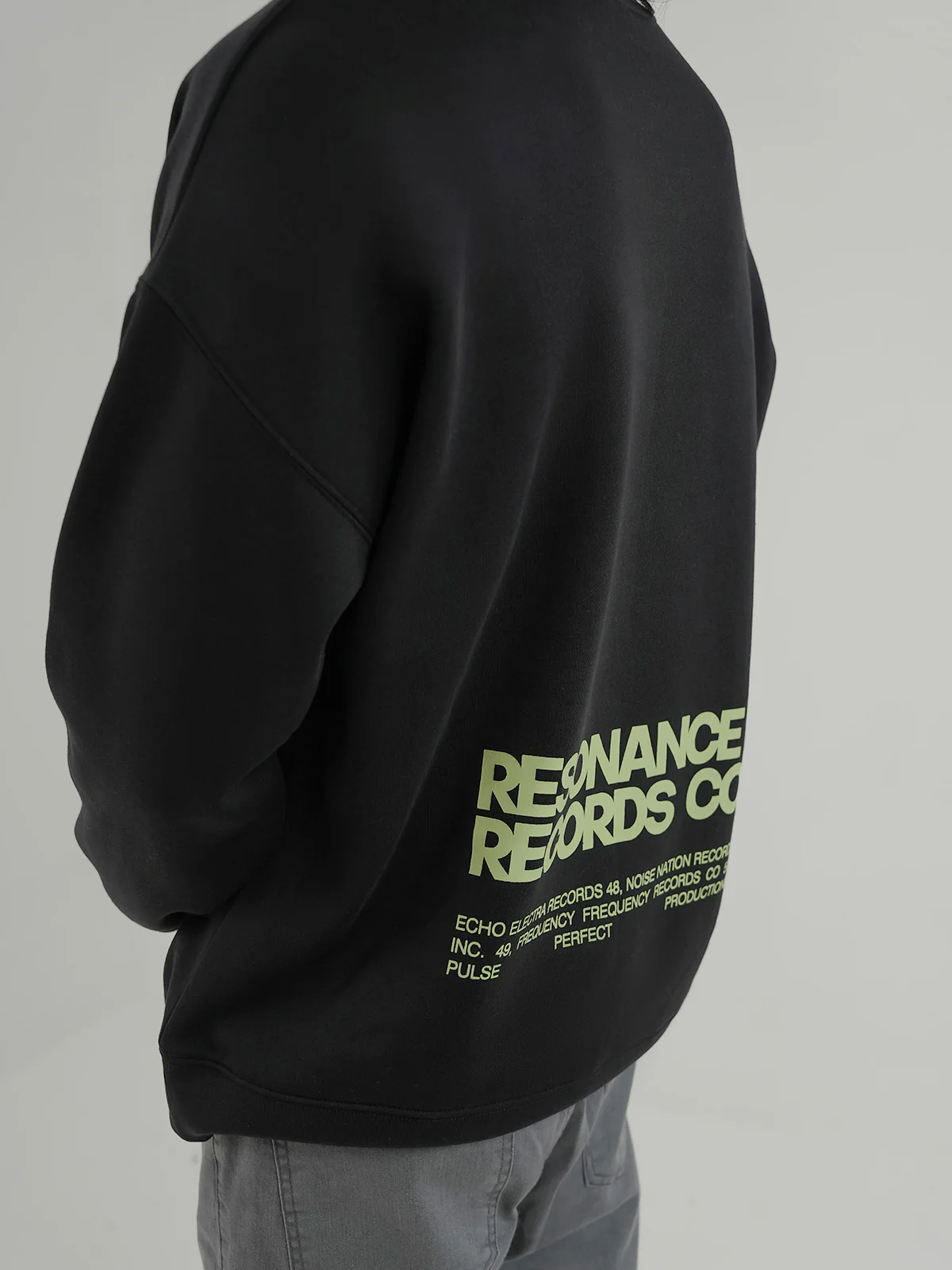 "BRUCE" Drop Shoulder Fleece Sweatshirt - Image 6