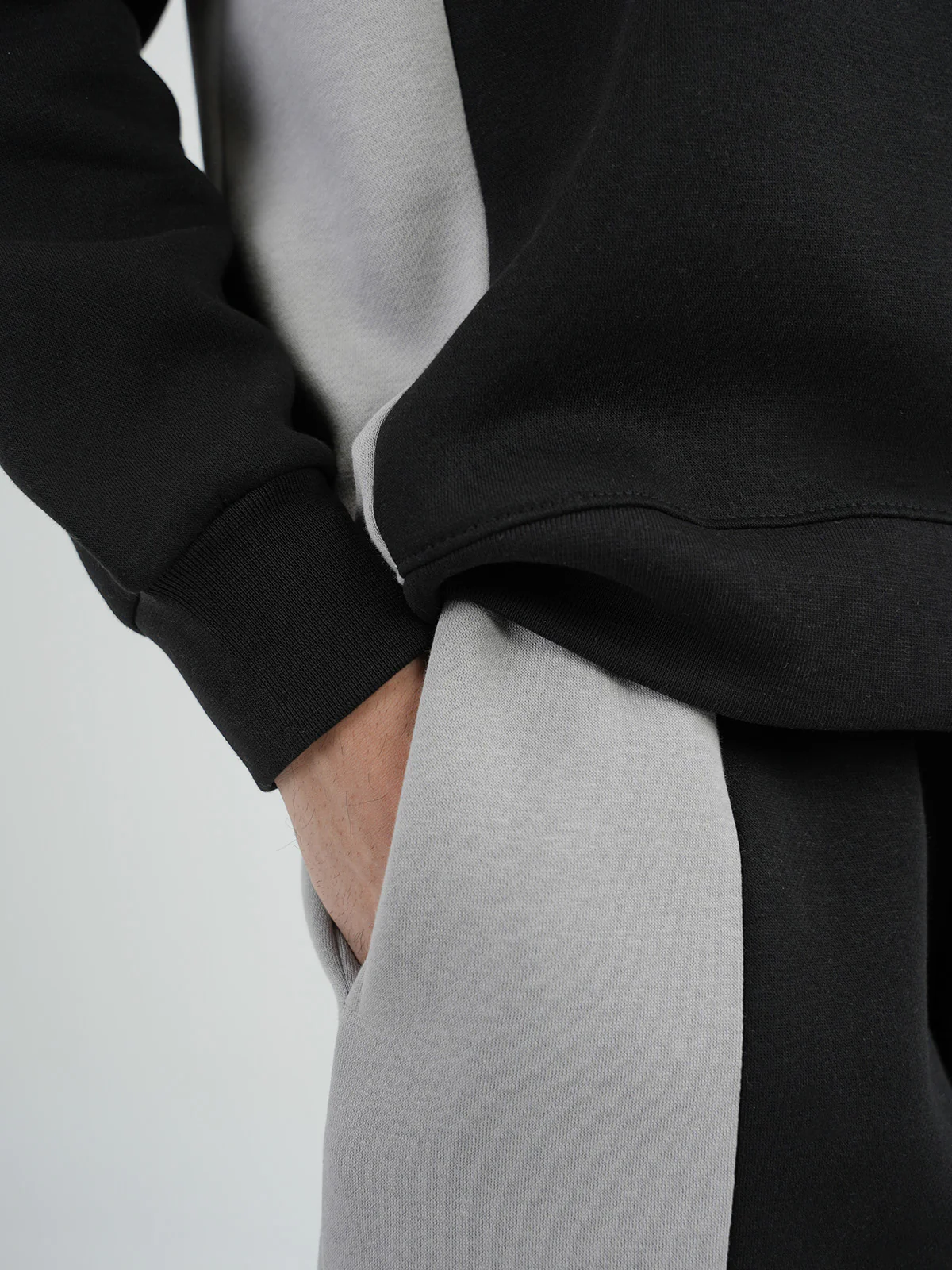 "CHYNA" Warm Unisex Fleece Track Suit - Image 5