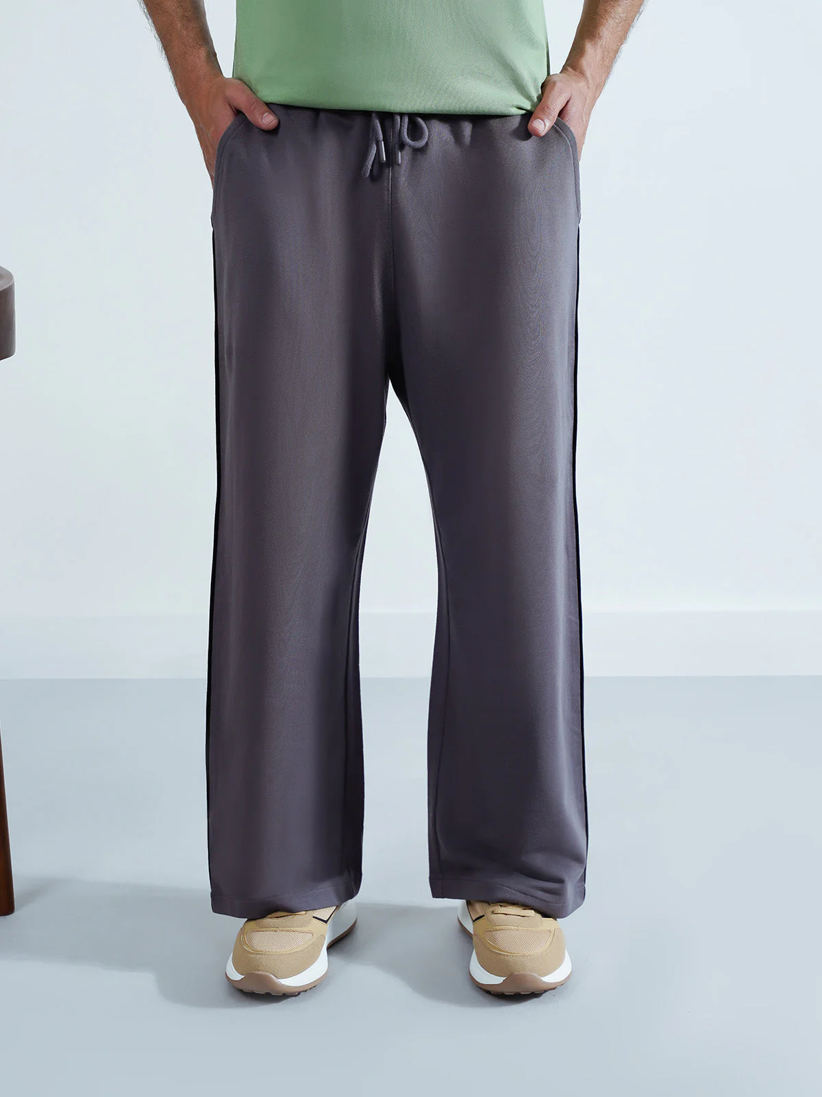 "DEZBA" Stylish Regular Basic Trouser