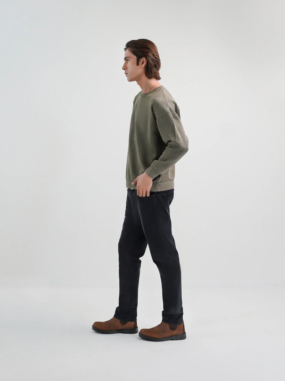 "FINLEY" Casual Crew Neck Sweatshirt - Image 3