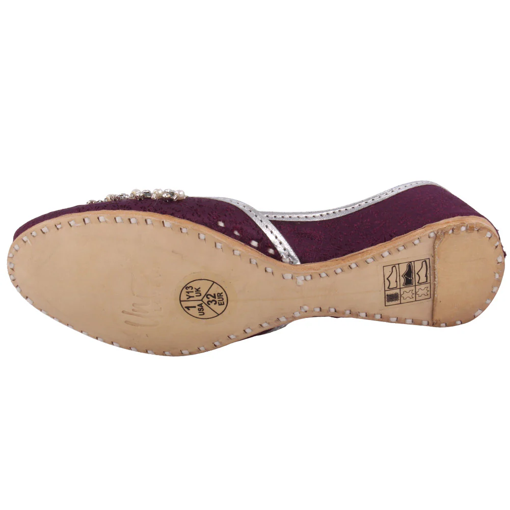 Girls ‘Crown’  Embellished Khussa Slippers - Image 5