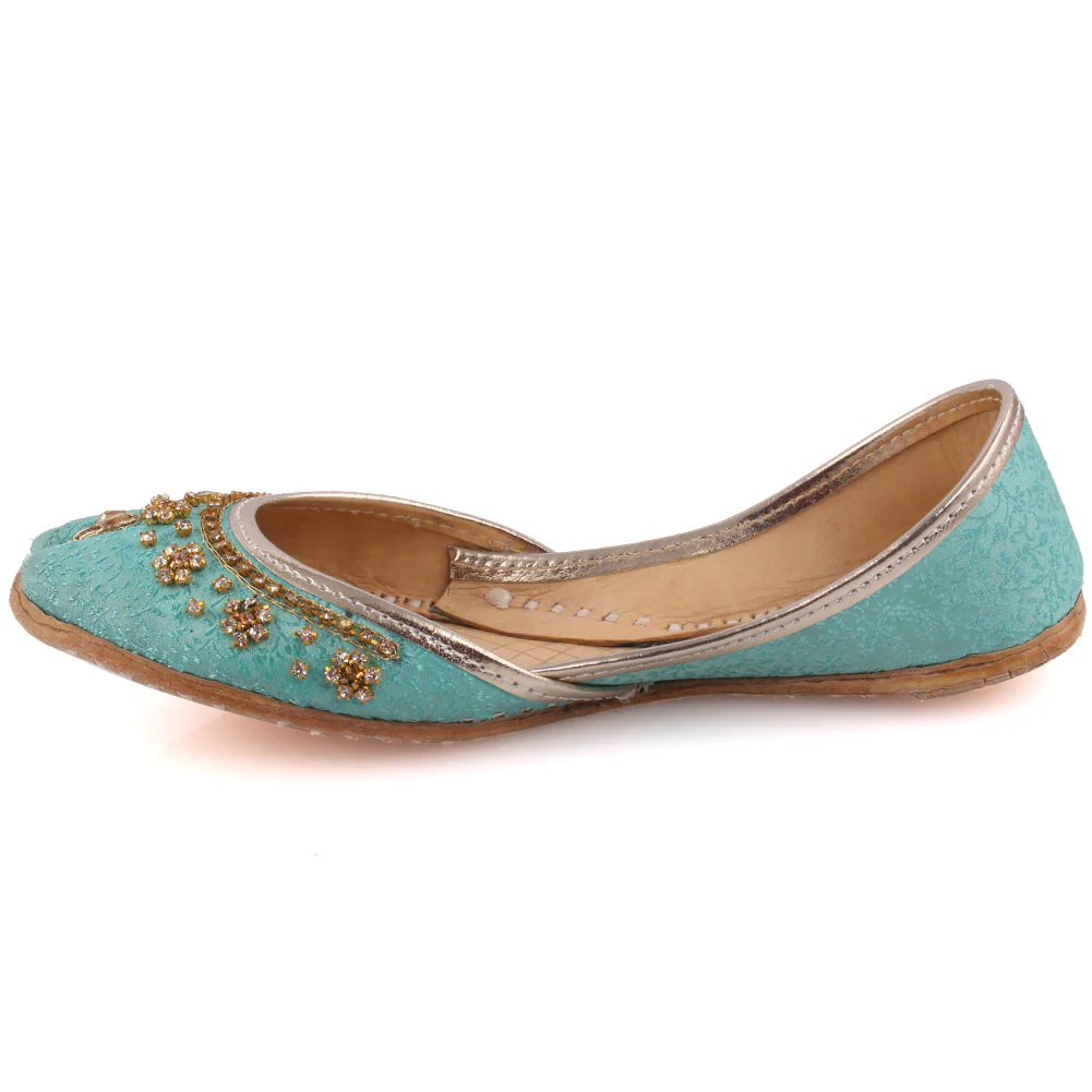 Girls ‘Garland’ Embellished Indian Khussa Slippers - Image 3