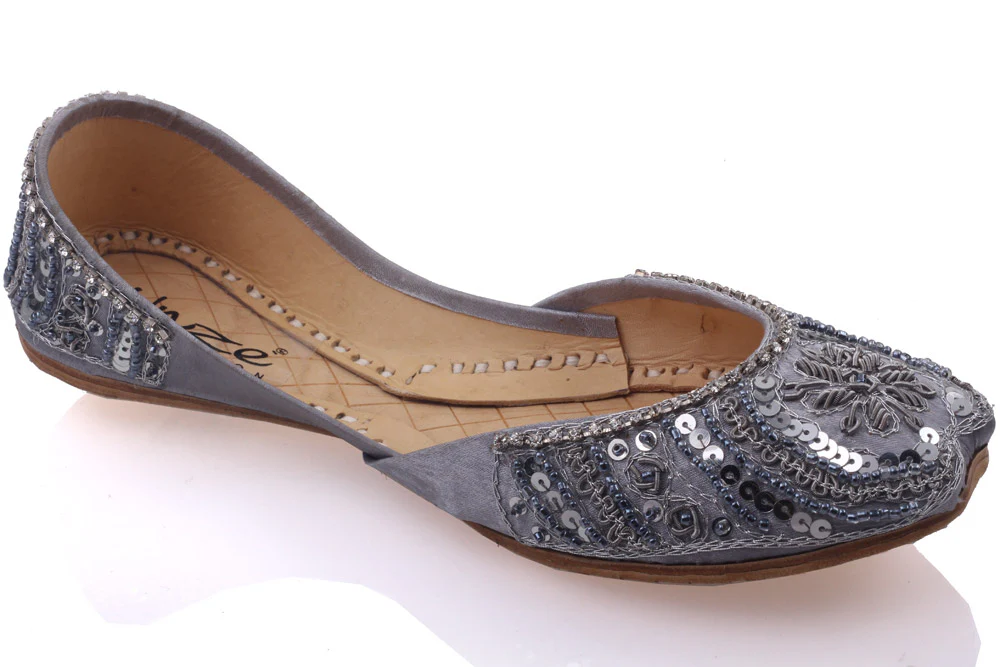 Girls ‘Jasmin’ Embellished Leather Indian Khussa Pump