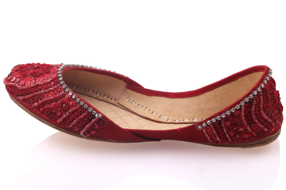 Girls ‘Jasmin’ Embellished Leather Indian Khussa Pump - Image 4