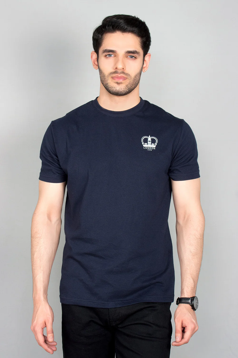 "GUAZ" Crew Neck Slim Fit T-Shirt