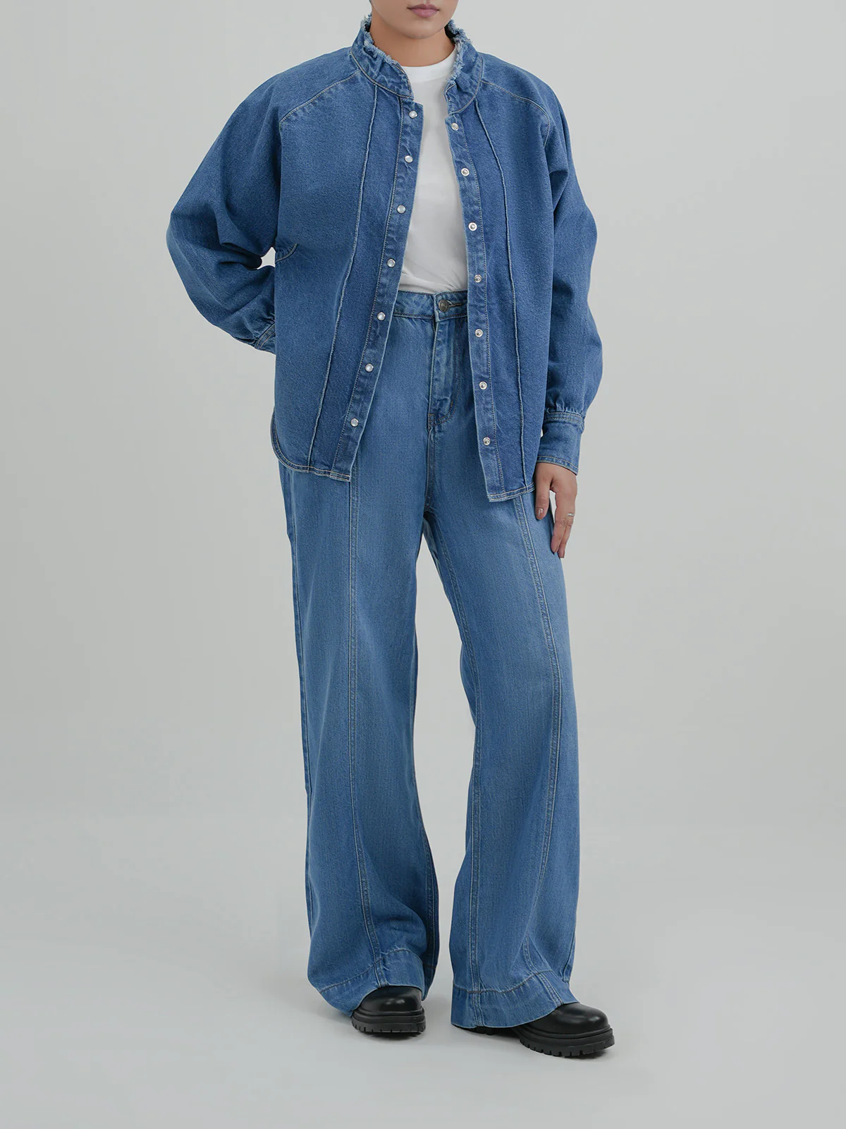 "KAINOA" Stylish Basic Denim Jacket - Image 2