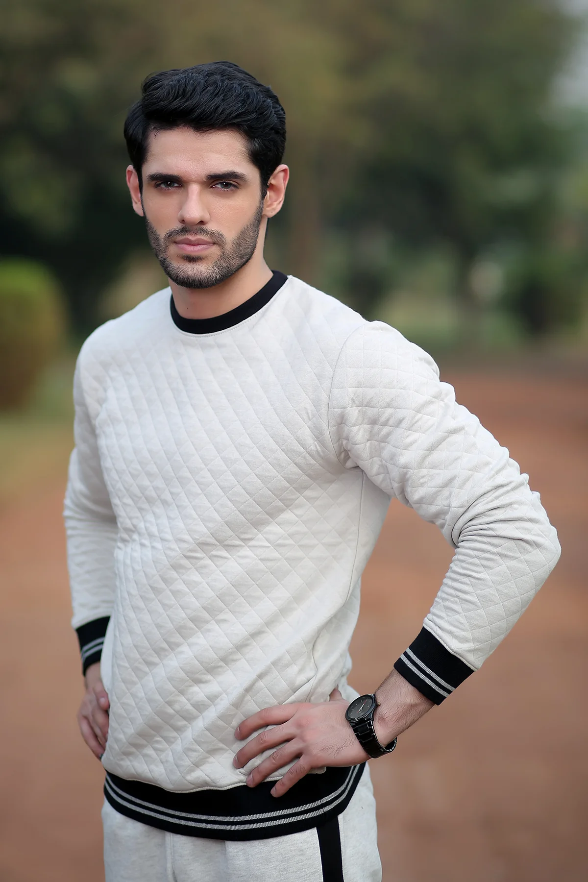 "KIATE" Crew Neck Winter Pullover Sweatshirt - Image 2