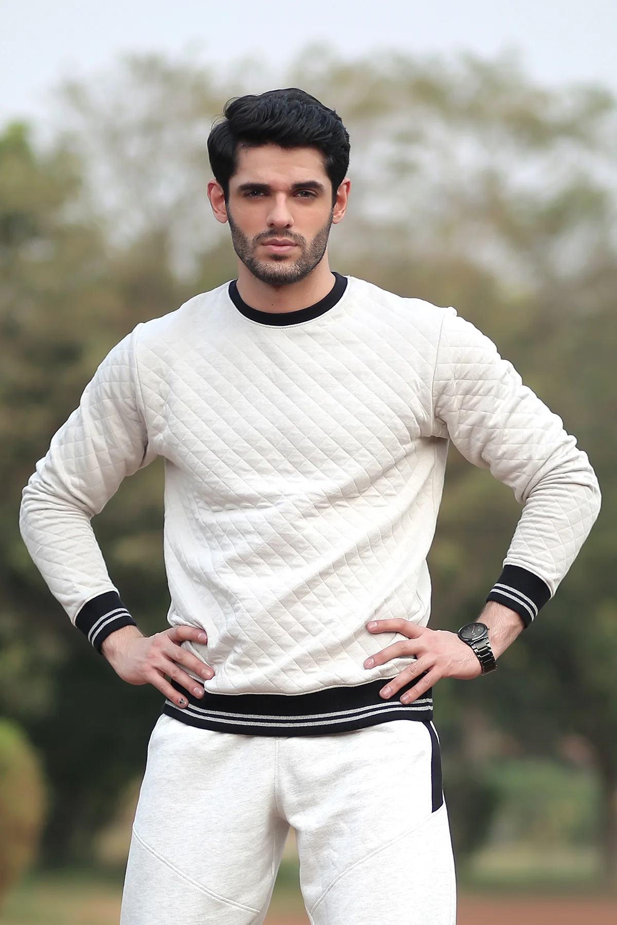 "KIATE" Crew Neck Winter Pullover Sweatshirt - Image 5