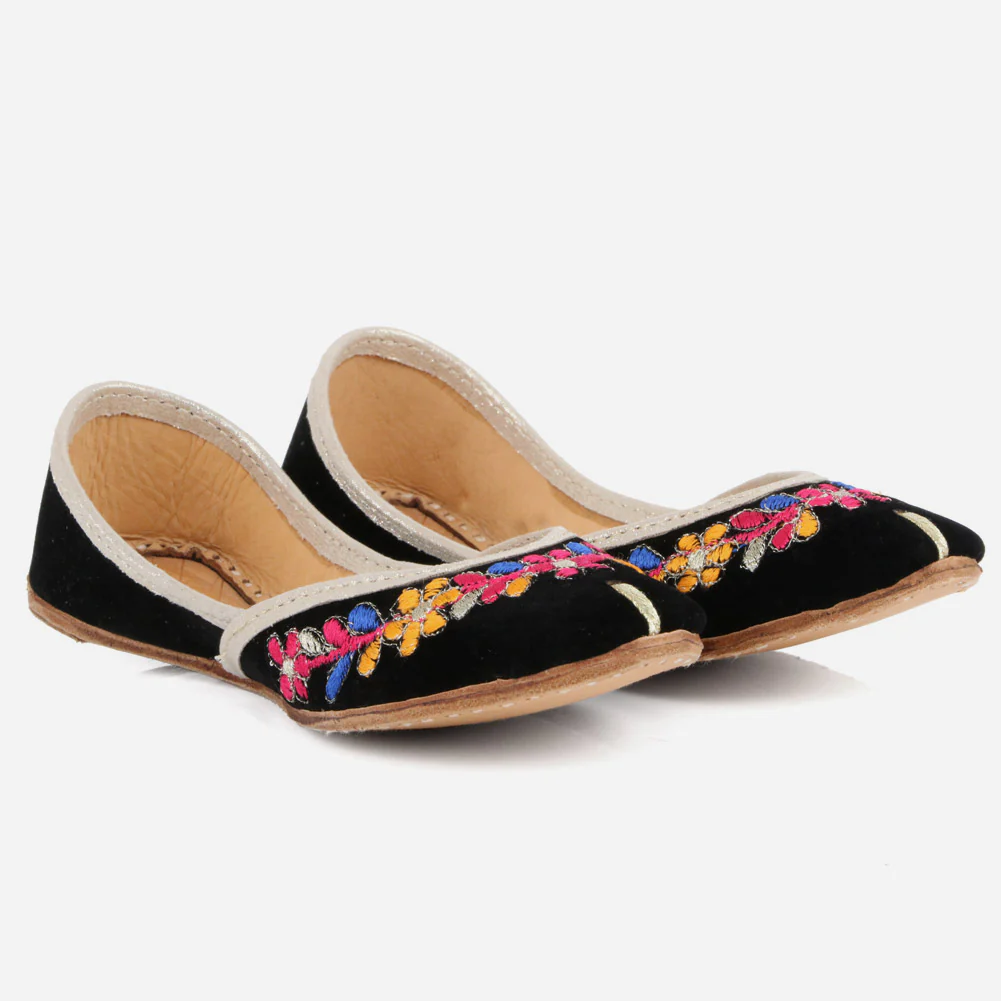 Kids Girls Floral Embriodery Work Traditional Indian Handmade Leather Khussa Jutti Mojari Children Pumps Shoes Size 11-5 UK Child - Image 2