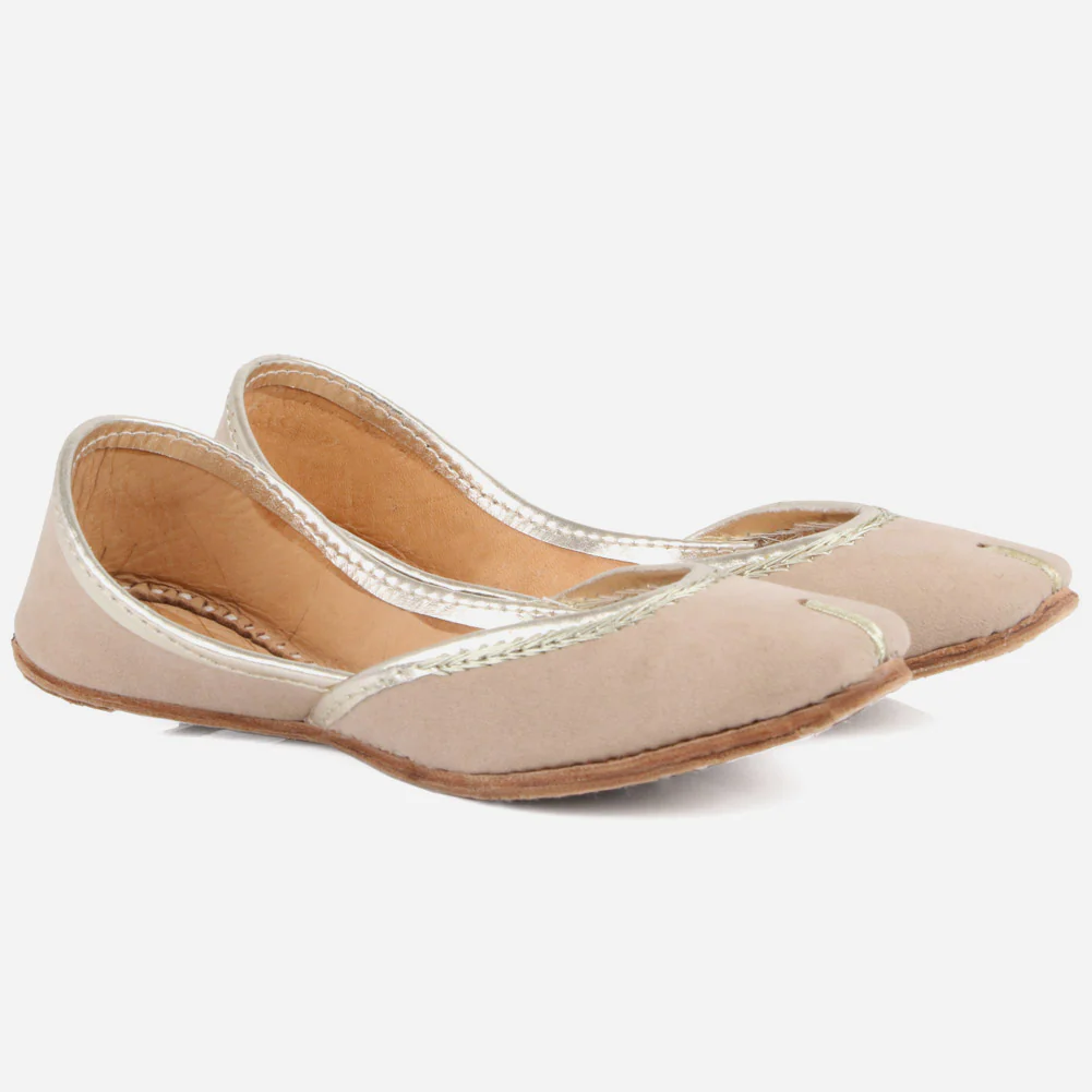 Kids Girls Velvet Detailing Traditional Indian Handmade Leather Khussa Jutti Mojari Children Pumps Shoes Size 11-5 UK Child - Image 2