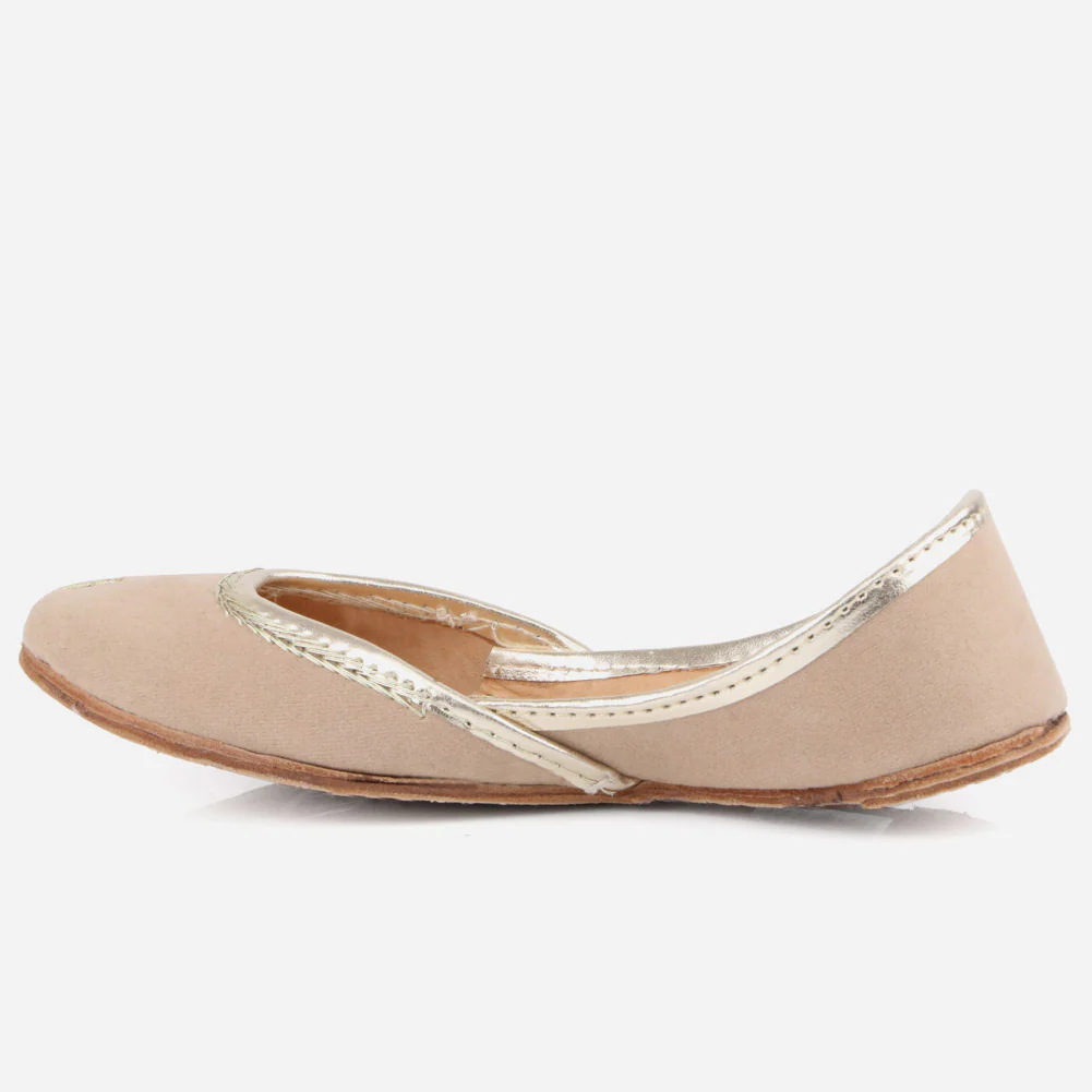 Kids Girls Velvet Detailing Traditional Indian Handmade Leather Khussa Jutti Mojari Children Pumps Shoes Size 11-5 UK Child - Image 3