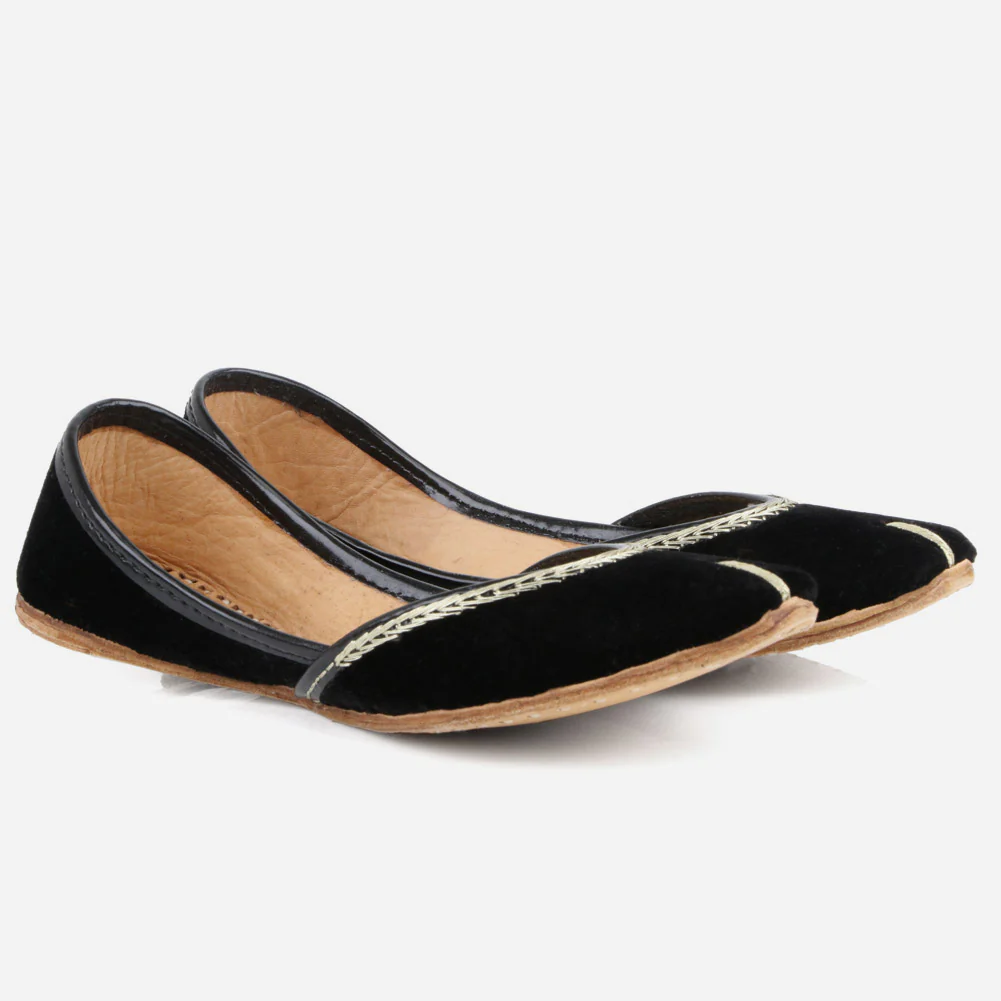 Kids Girls Velvet Detailing Traditional Indian Handmade Leather Khussa Jutti Mojari Children Pumps Shoes Size 11-5 UK Child - Image 2