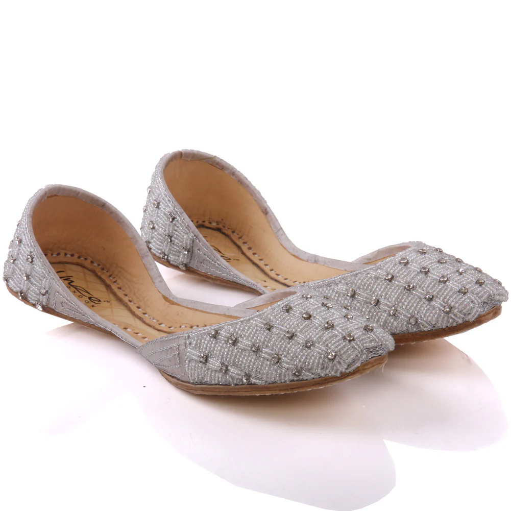 Ladies ‘Alina’ Formal Leather Indian Khussa Pumps - Image 2