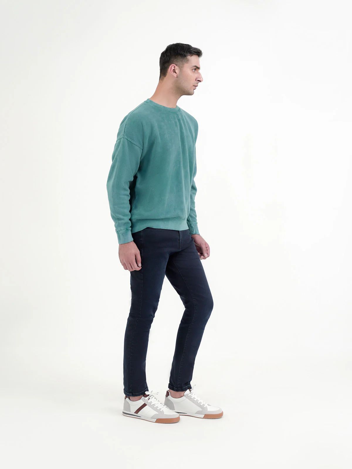 "LINUX" Casual Crew Neck Sweatshirt - Image 3