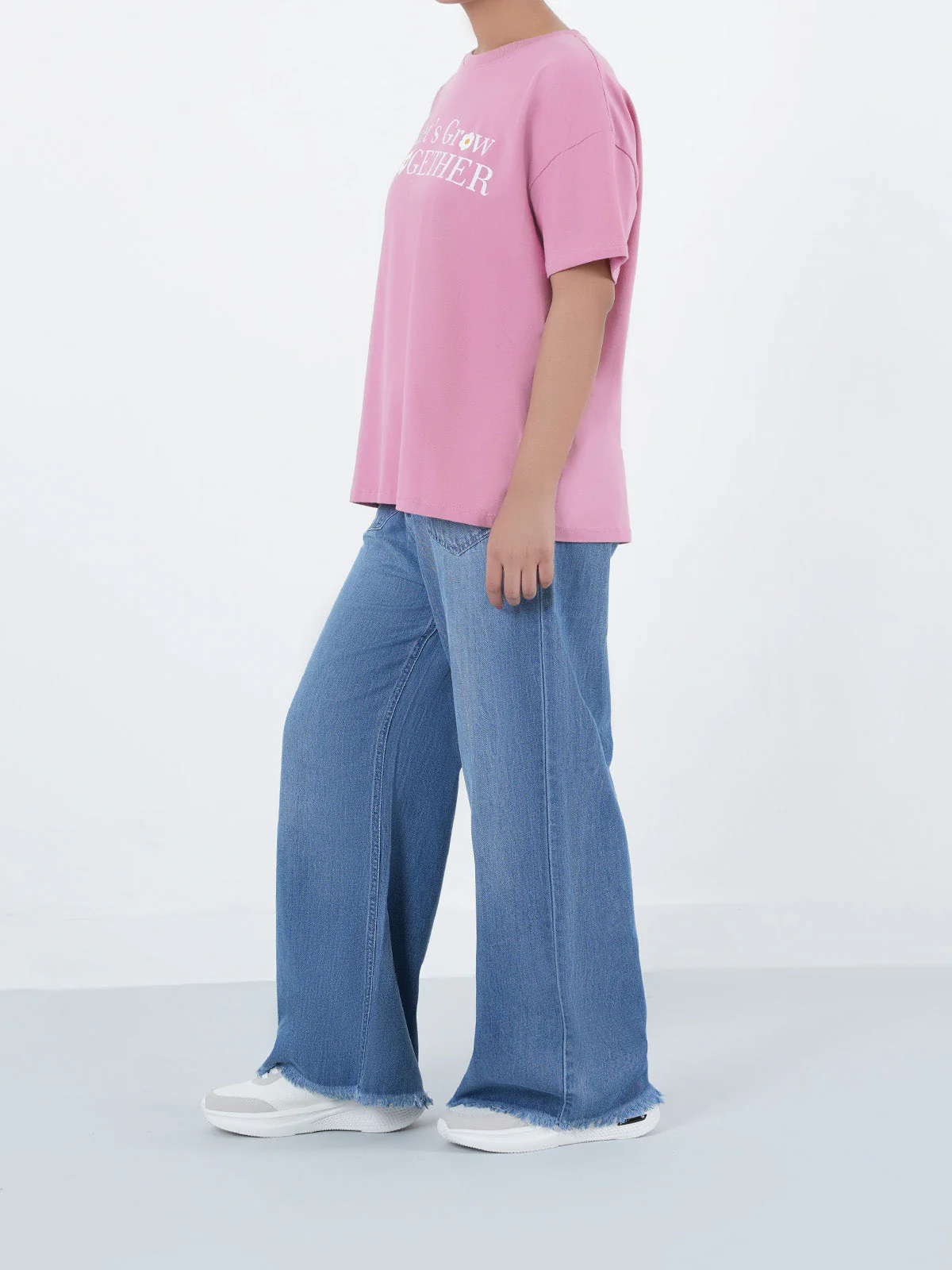 "MALISE" Graphic Regular Fit T-Shirt - Image 4