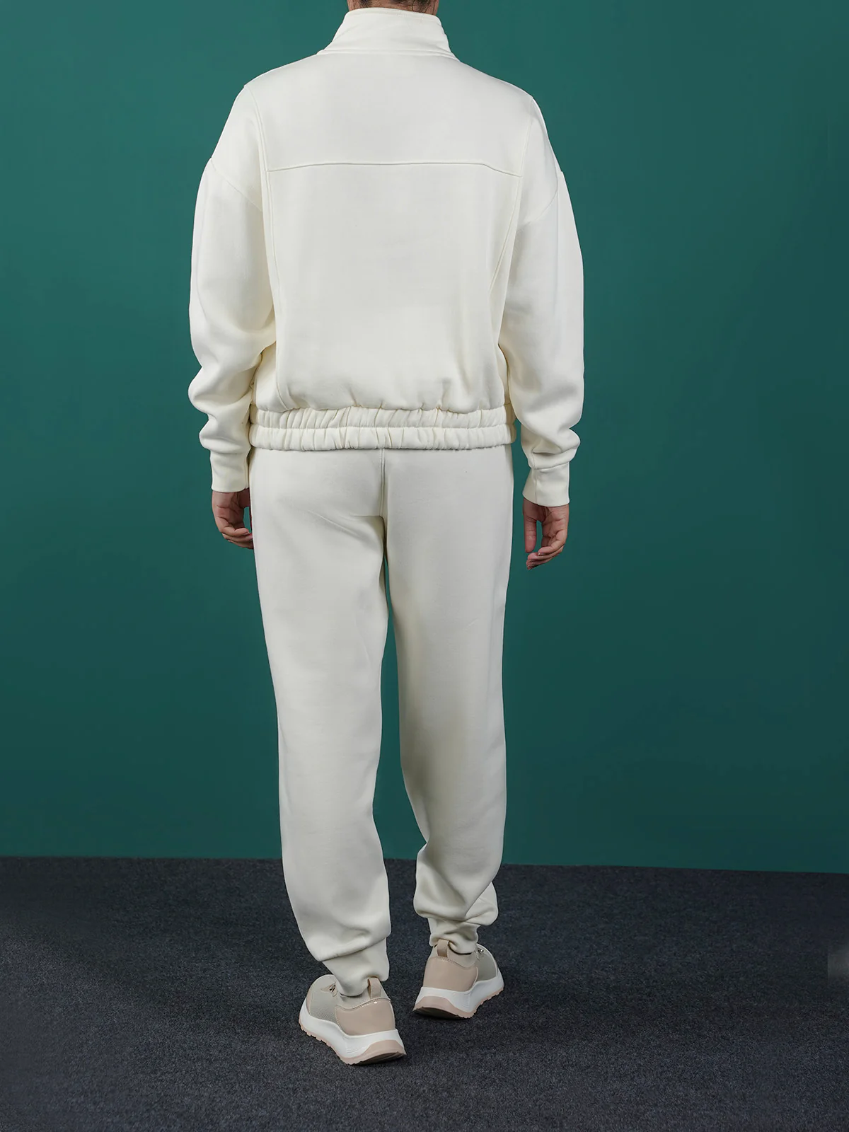 "MAPELAI" Cozy Basic Fleece Track Suit - Image 5
