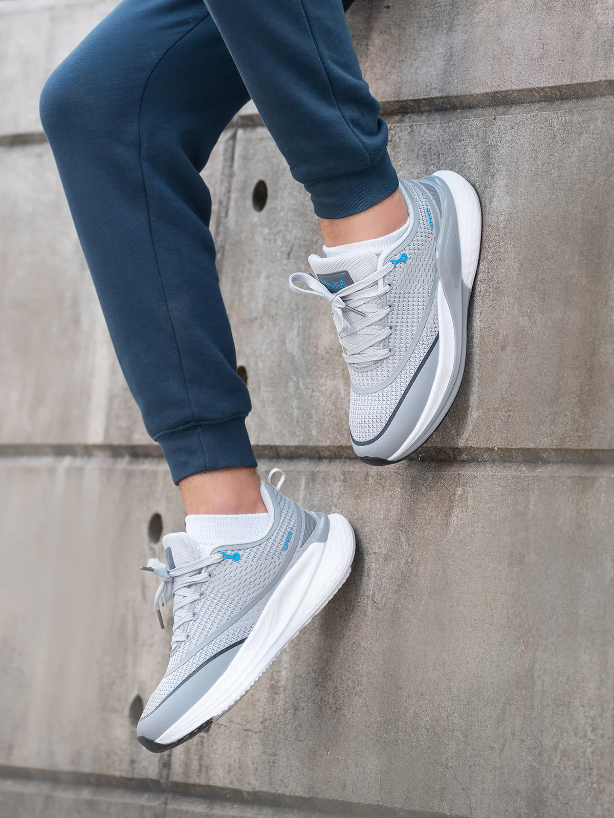 Men "ANJEA" Lace Up Style Trainers