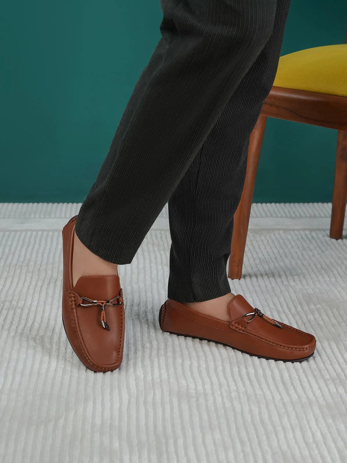 Men "ARTHEK" Simple Slip On Moccasins - Image 10