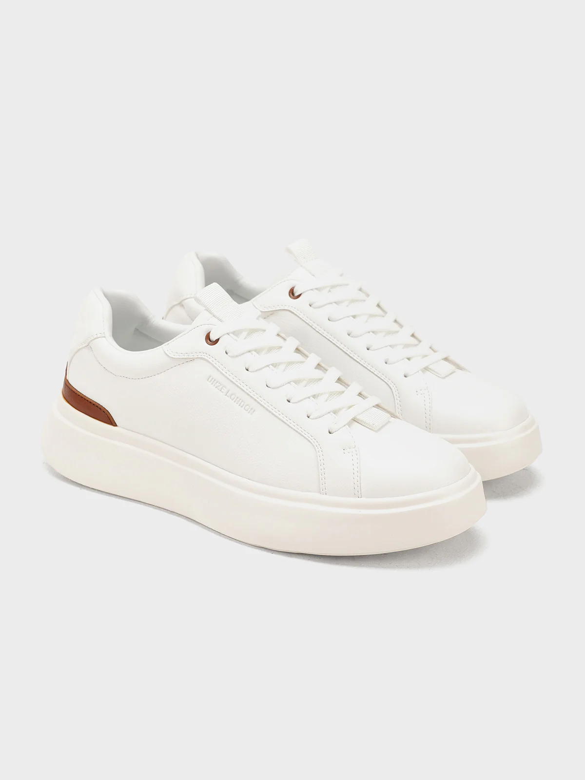 Men "CITLALLI" Classic Lace Up Trainers - Image 2