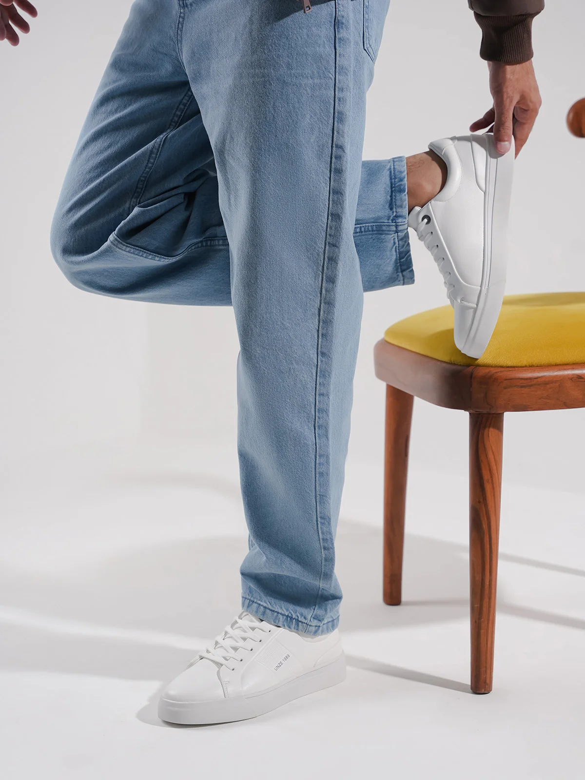 Men "DWIGHT" Soft Easy to Wear Trainers - Image 3