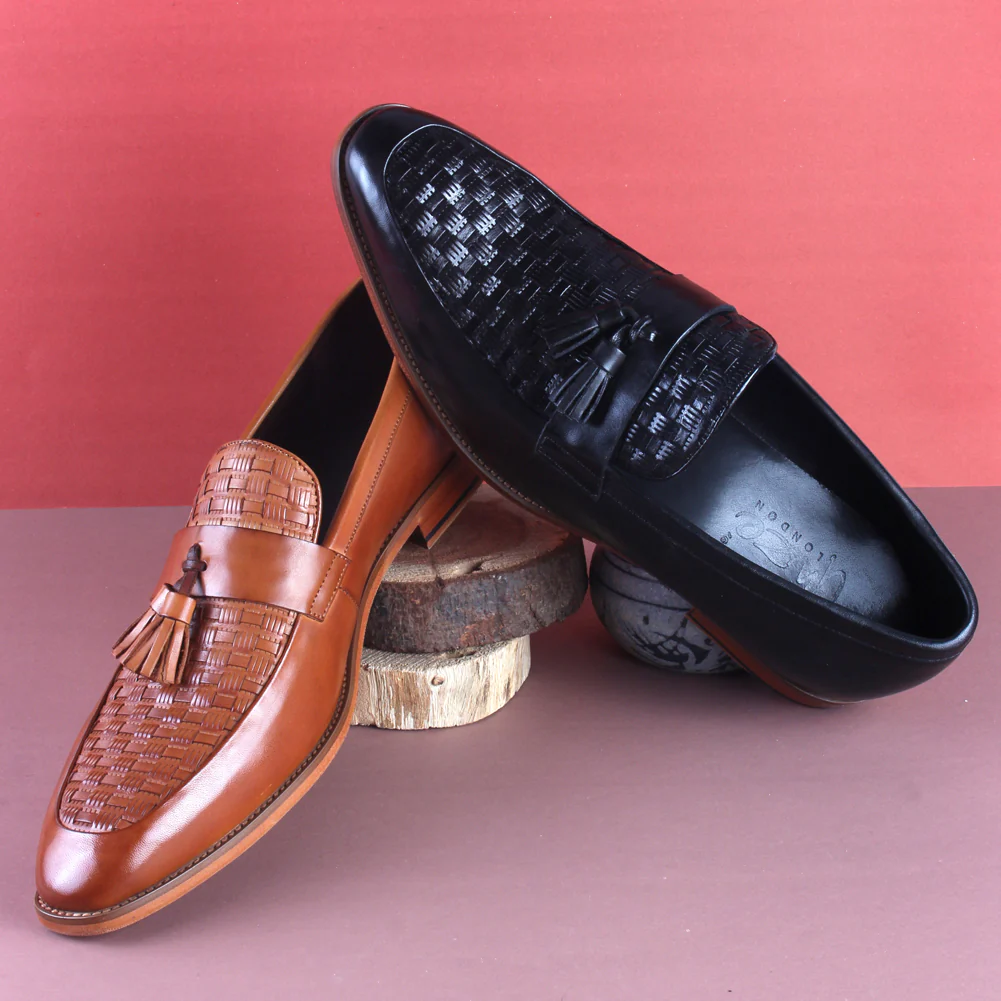 Men “ERROL” Embossed Woven And Tassel Detailed Moc Toe Loafer Shoes - Image 6