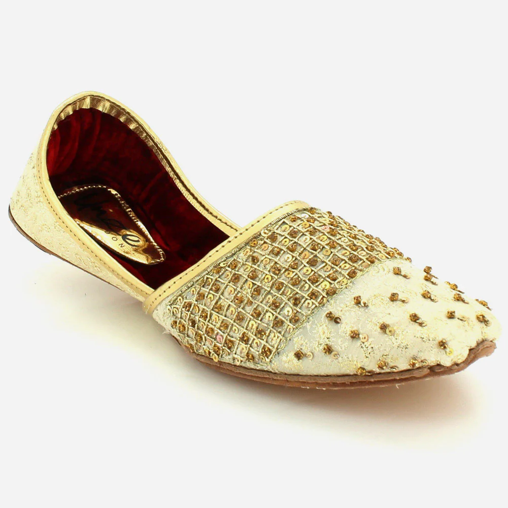 Men “FENTON” Traditional Punjabi Rhinestone Designed Leather Khussa