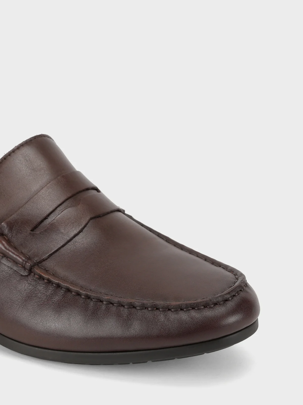 Men "NON" Woven Textured Slip On Casual Leather Moccasin Shoes - Image 7
