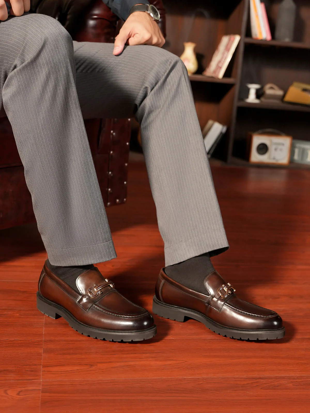 Men "PARATYL" Slip On Leather Formal Shoes - Image 6