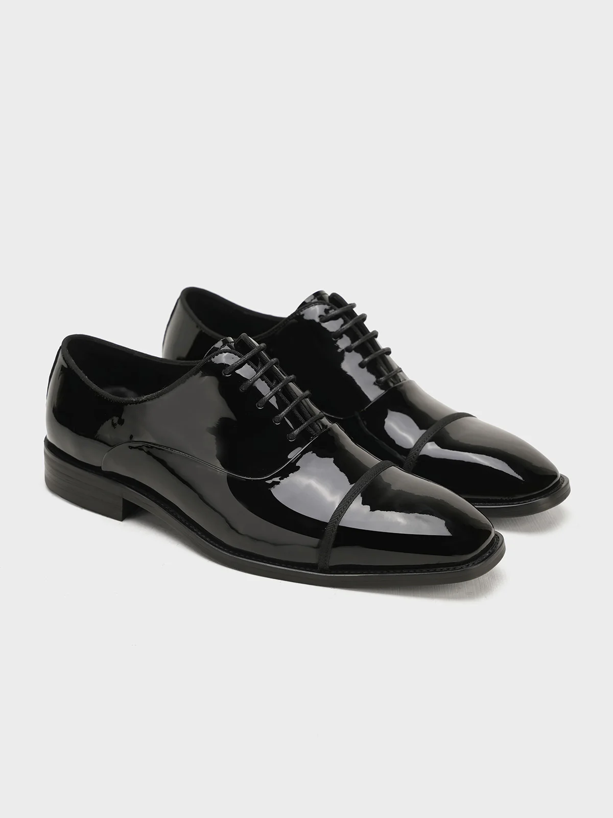 Men "ROBERT" High Quality Leather Formals - Image 4