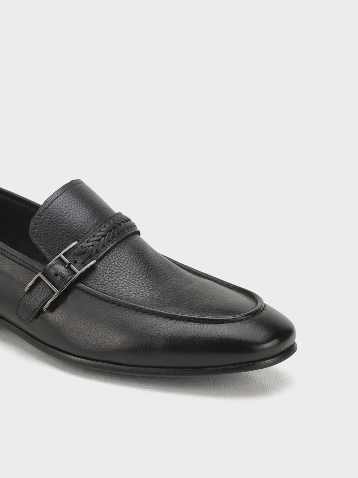 Men "SKYLAR" Slip On Design Premium Leather Formals - Image 5