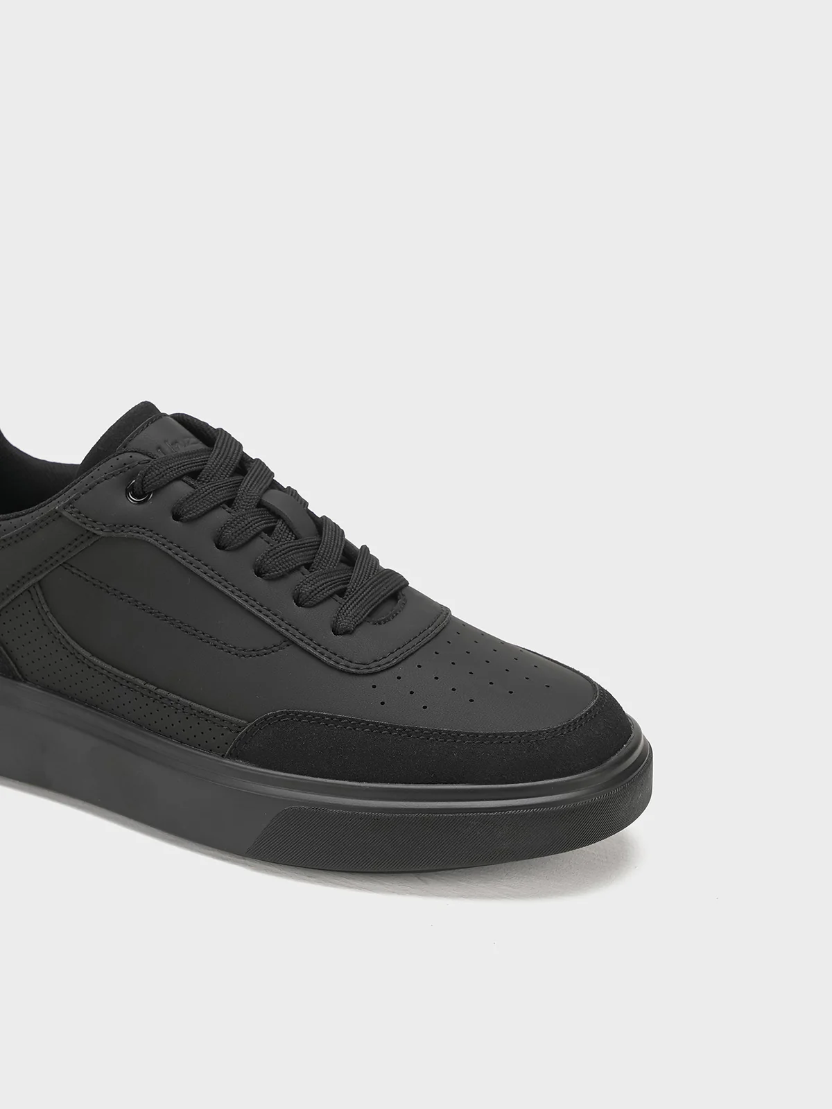 Men "VINCEN" All-Day Comfort Trainers - Image 7
