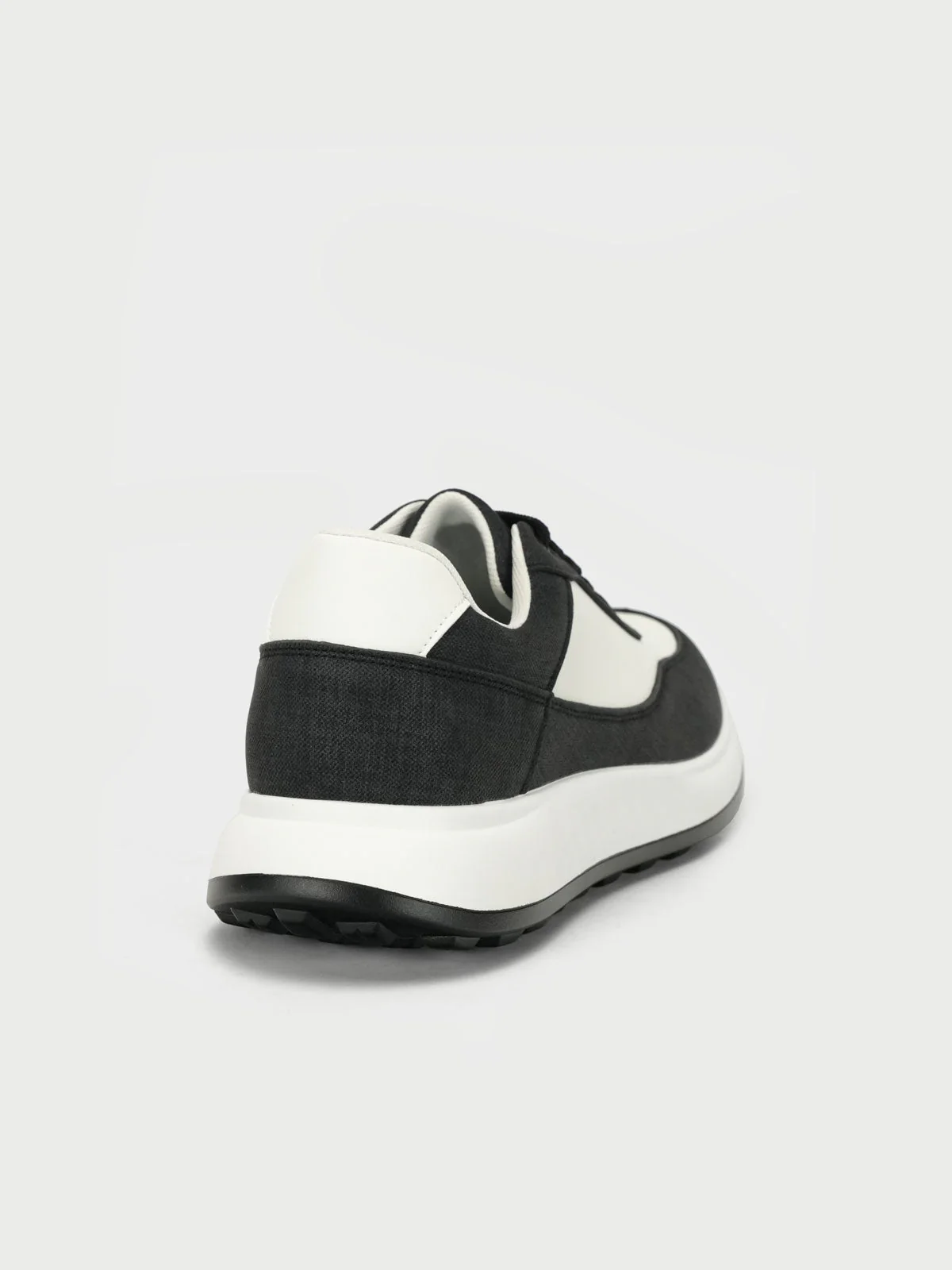Mens "AMBLEM" Casual Comfort Trainers - Image 3