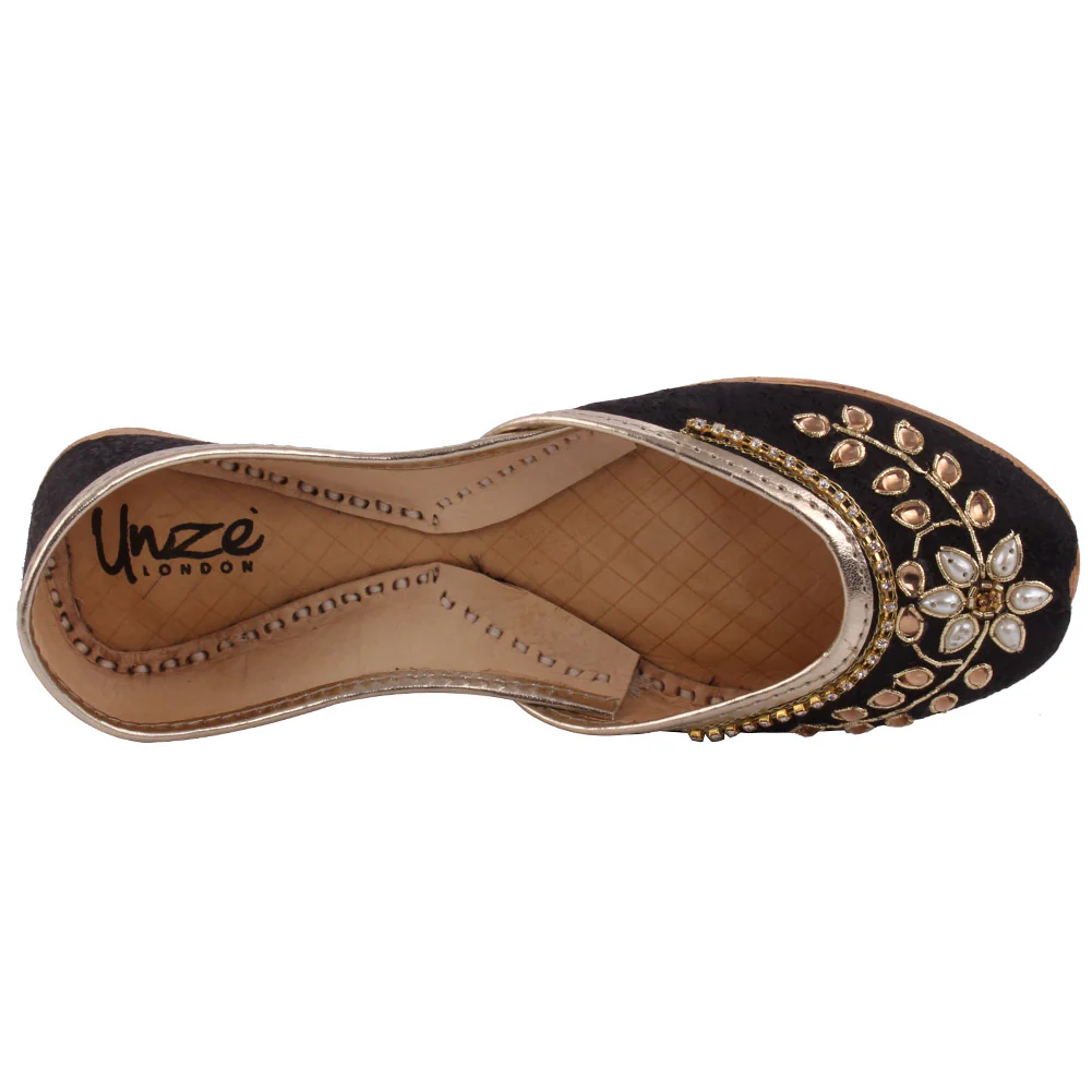 New Girls Traditional “LEELA” Embellished Khussa - Image 4