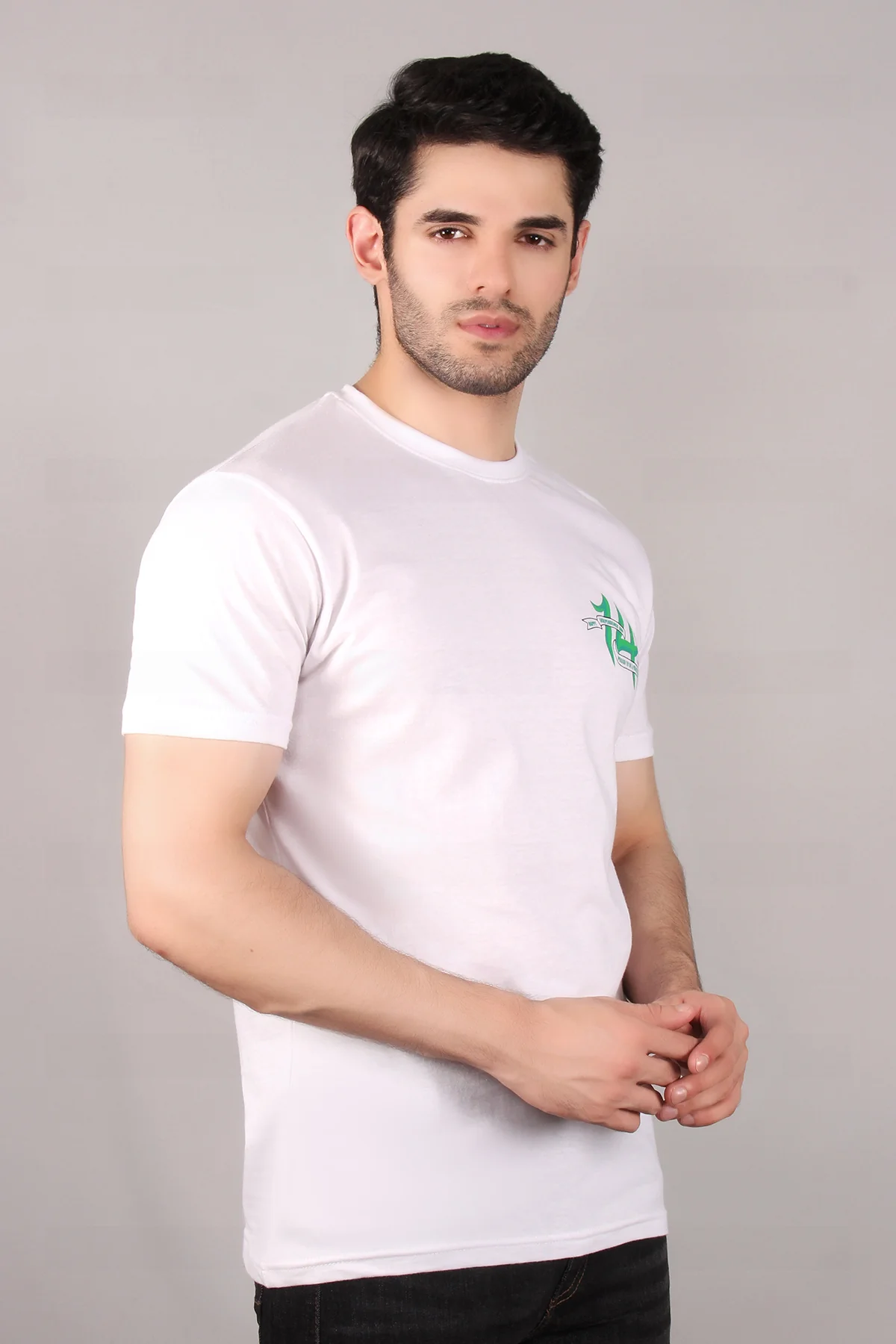 "NEZZ" Classic Crew Neck Graphic T-Shirt - Image 3