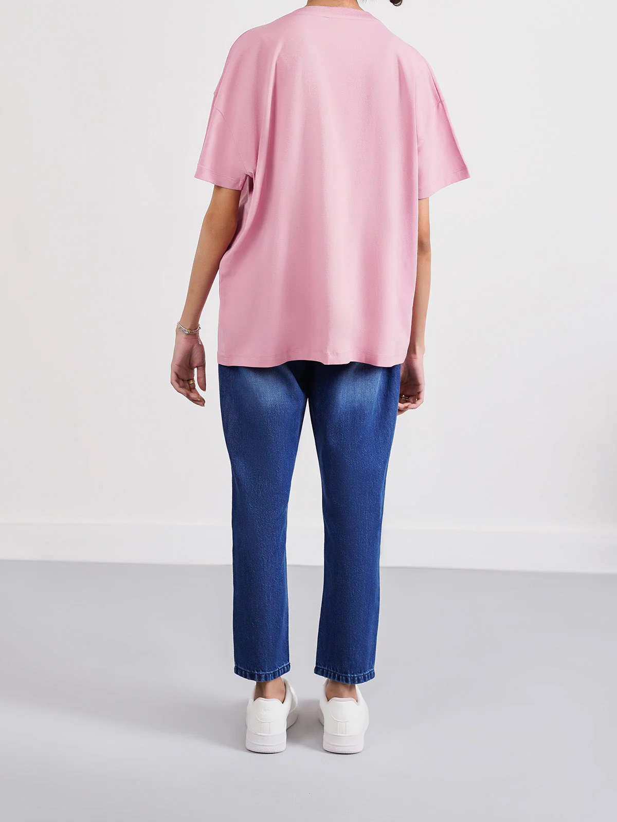 "REIDAR" Drop Shoulder Basic T-Shirt - Image 5