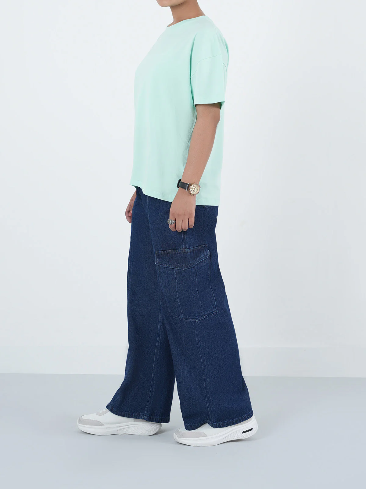 "REIDAR" Drop Shoulder Basic T-Shirt - Image 3