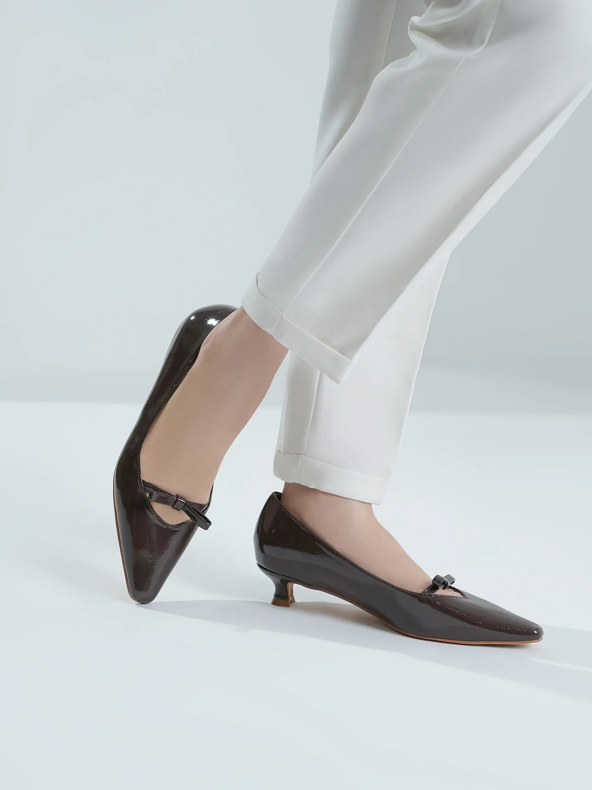 Women "ADELIA" Pointed Toe Court Shoes - Image 3