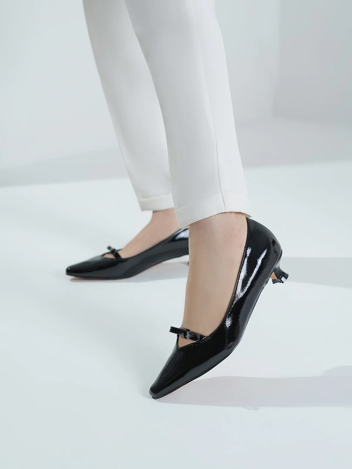 Women "ADELIA" Pointed Toe Court Shoes - Image 3