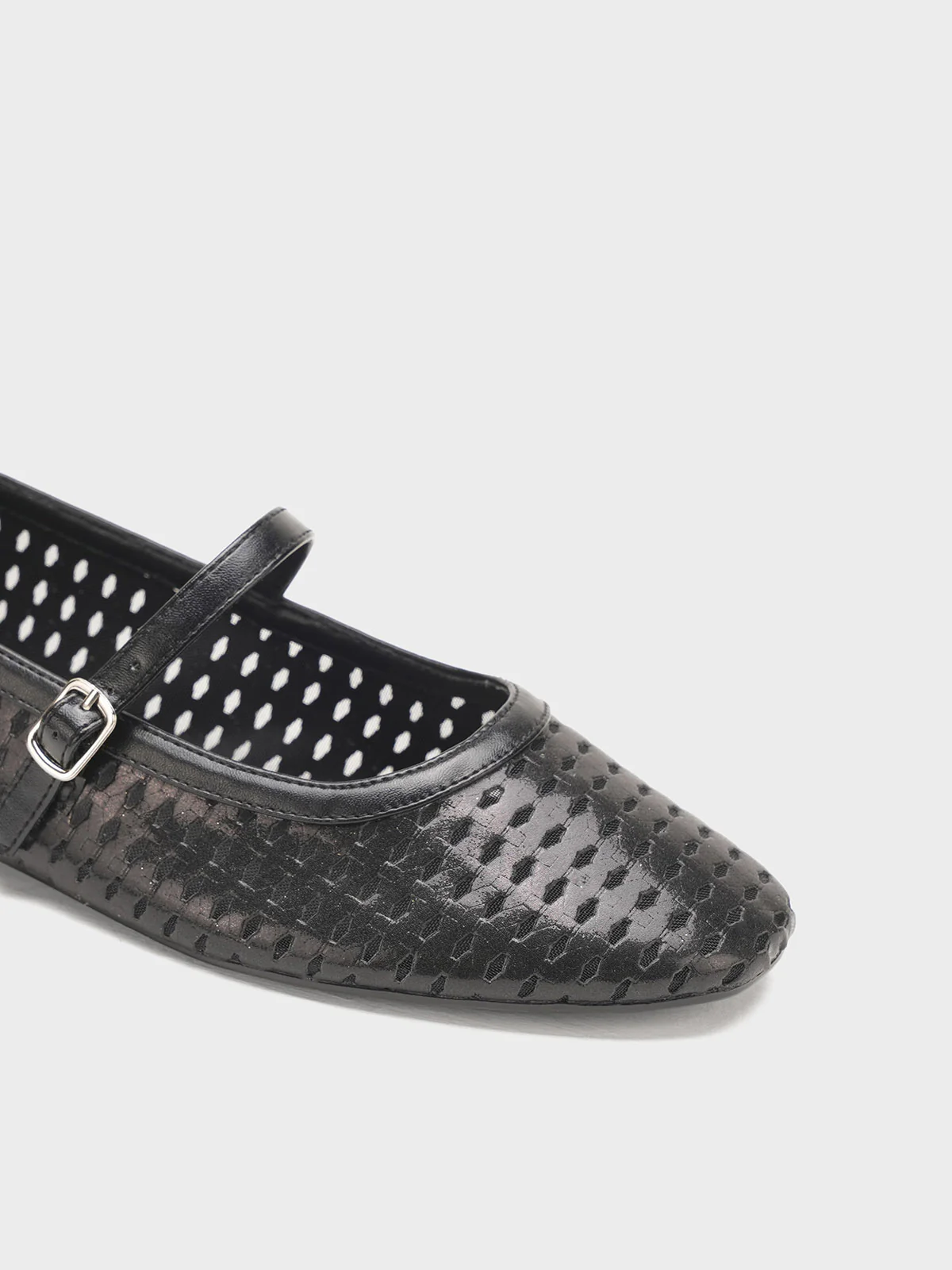 Women "AISLE" Elegant Buckle Court Shoes - Image 5