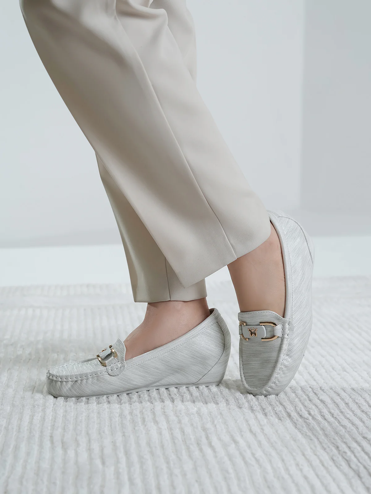 Women "ALDRICH" Soft Slip On Moccasins - Image 3