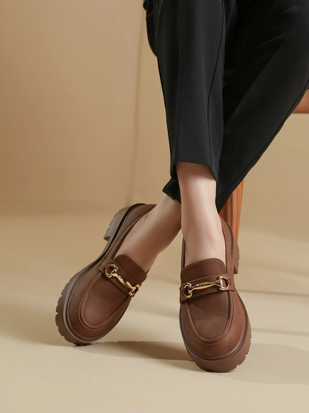 Women "ANCHOR" Simple Design Moccasins - Image 3
