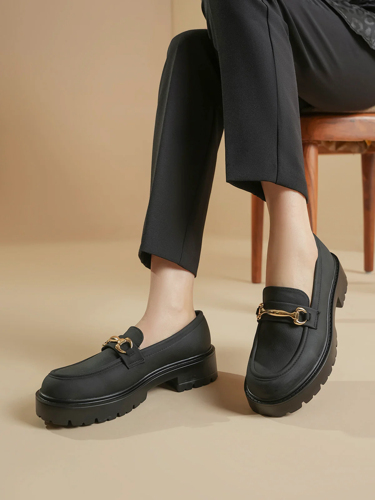 Women "ANCHOR" Simple Design Moccasins
