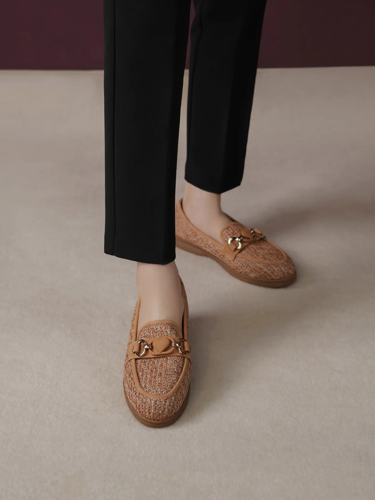 Women "ARAYNA" Unique Design Ballerinas
