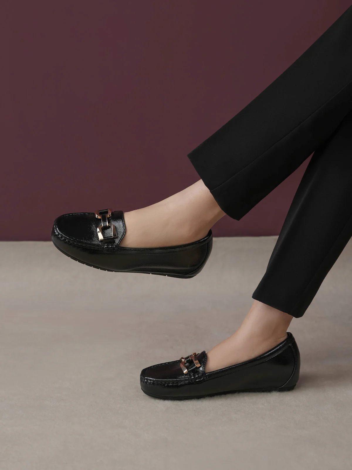 Women "ASHLEE" Classy Buckle Moccasins - Image 6