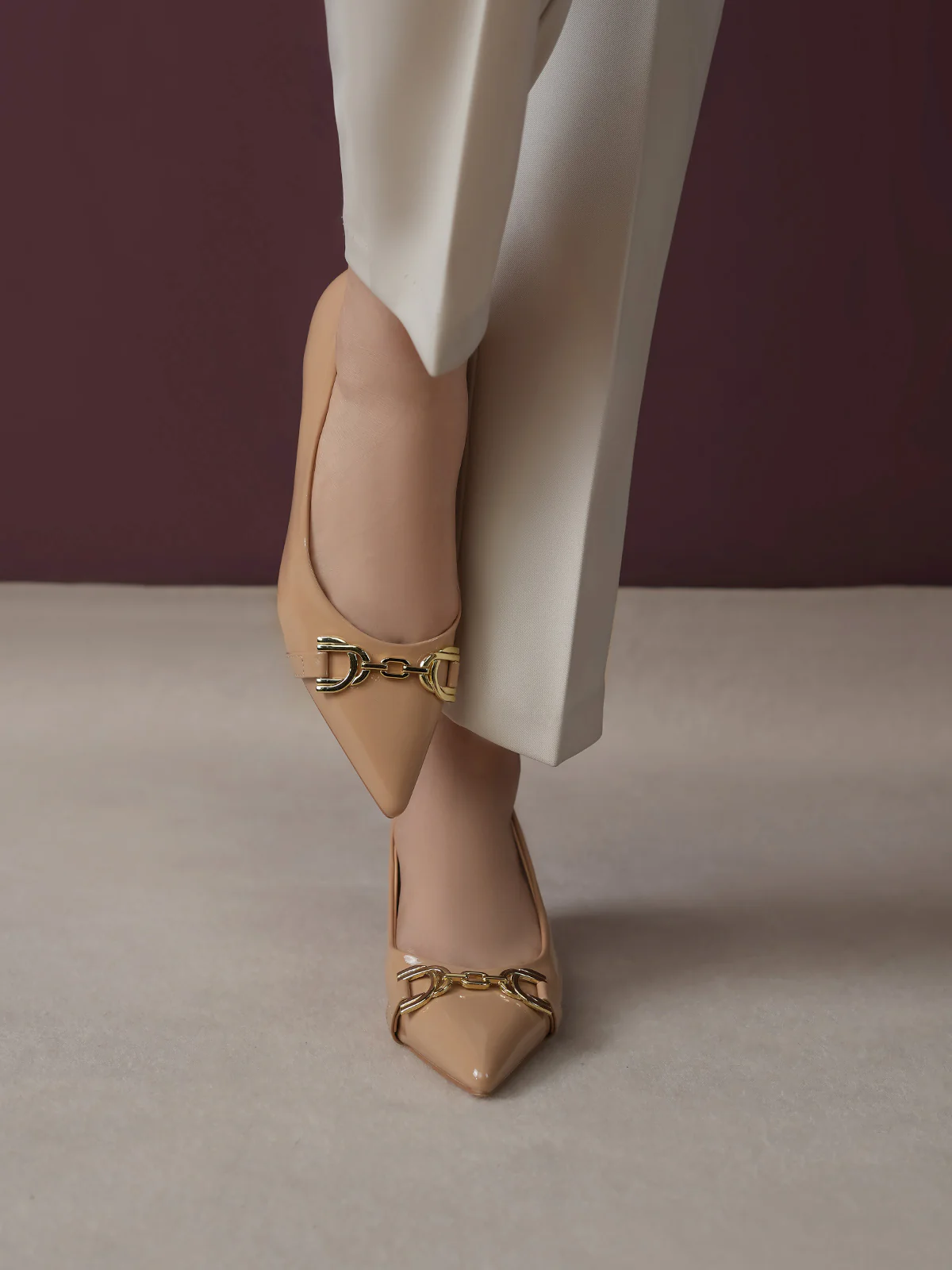 Women "ATARA" Perfect Mid-Heel Courts - Image 3